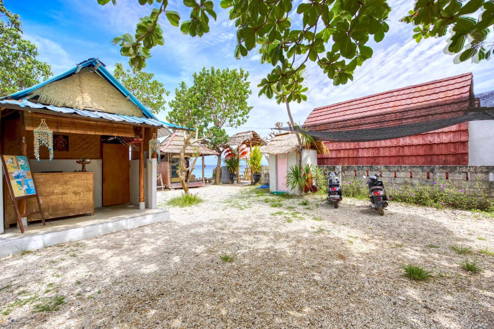 Santen Beach Bungalows Ped Luaran gambar