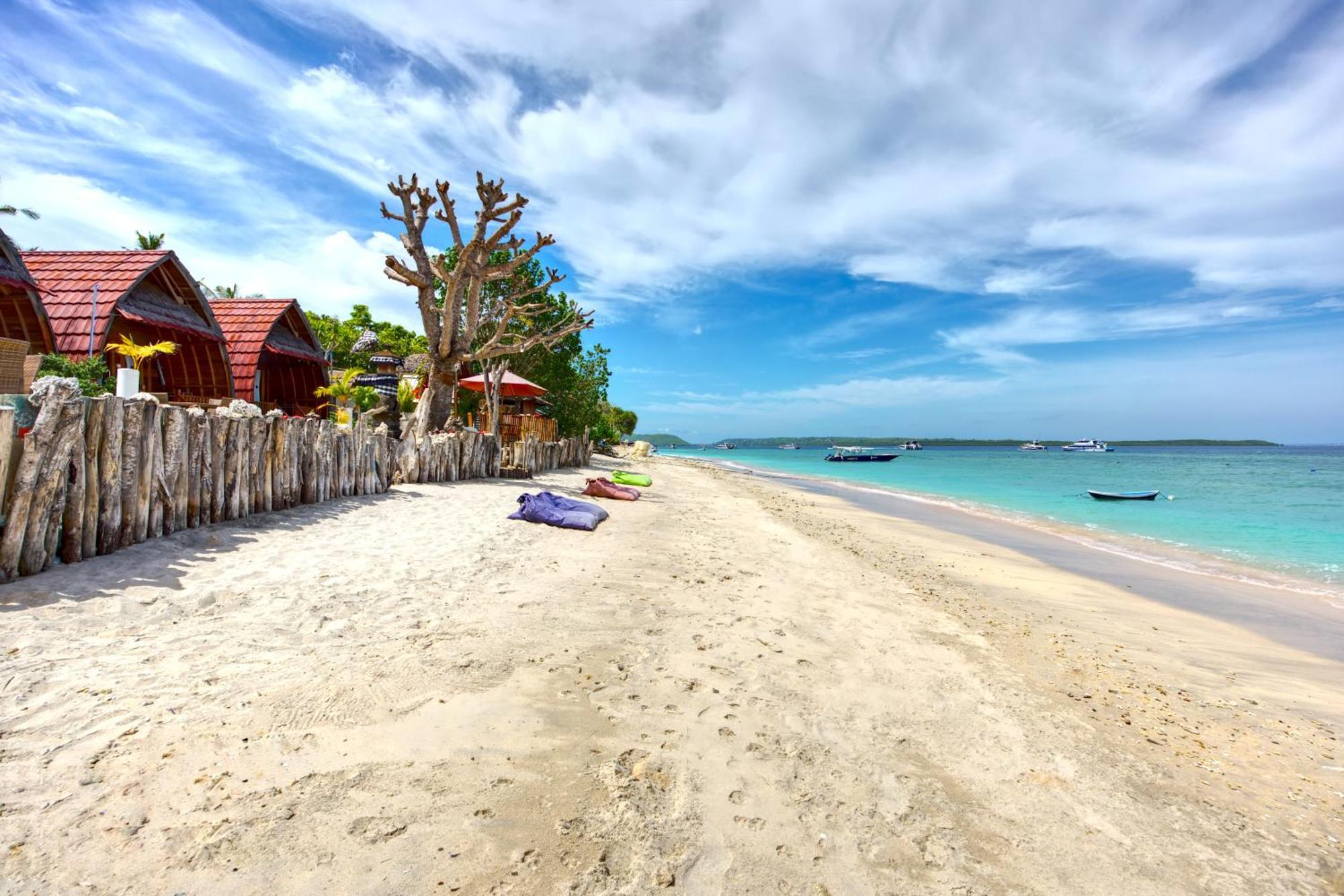 Santen Beach Bungalows Ped Luaran gambar