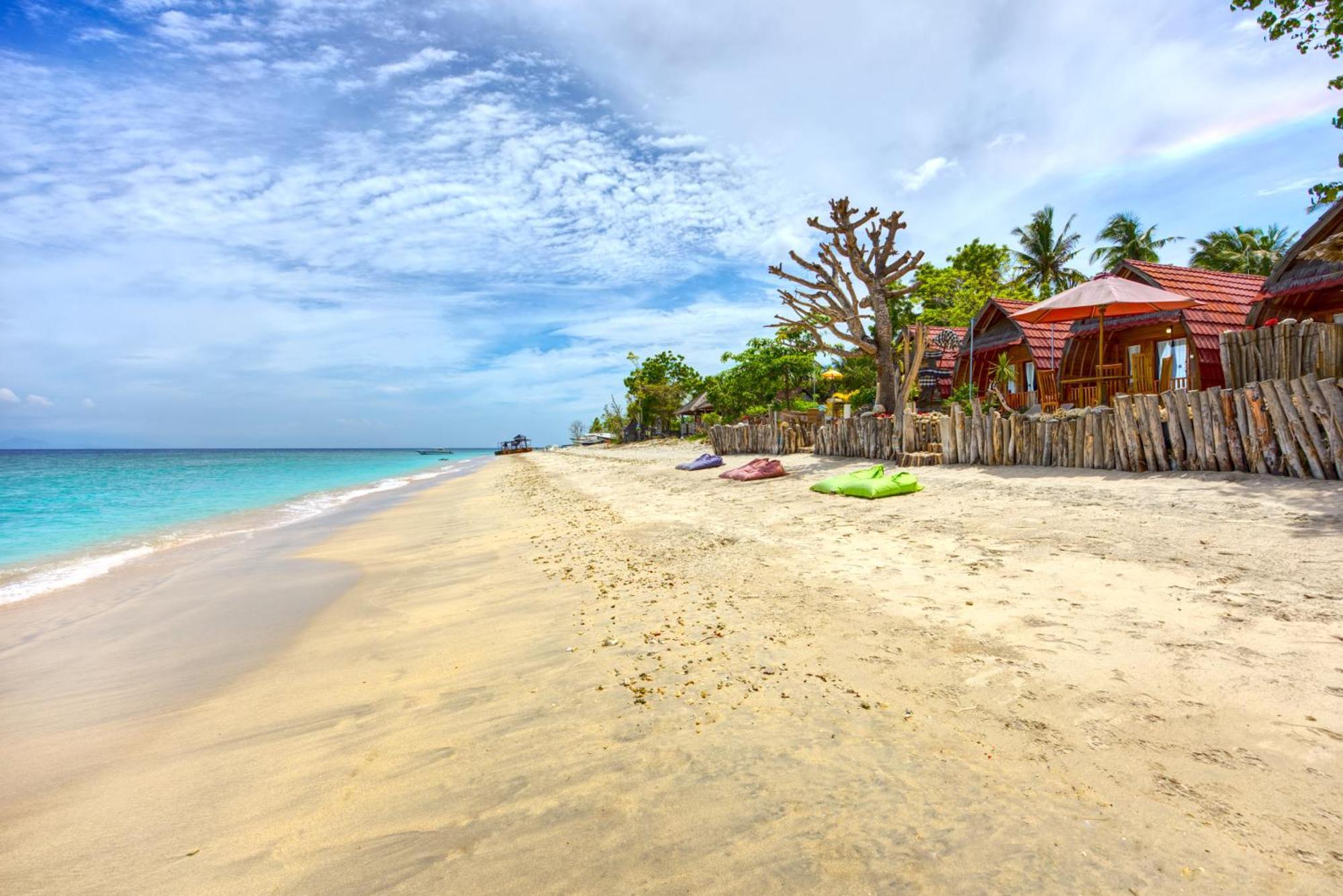 Santen Beach Bungalows Ped Luaran gambar